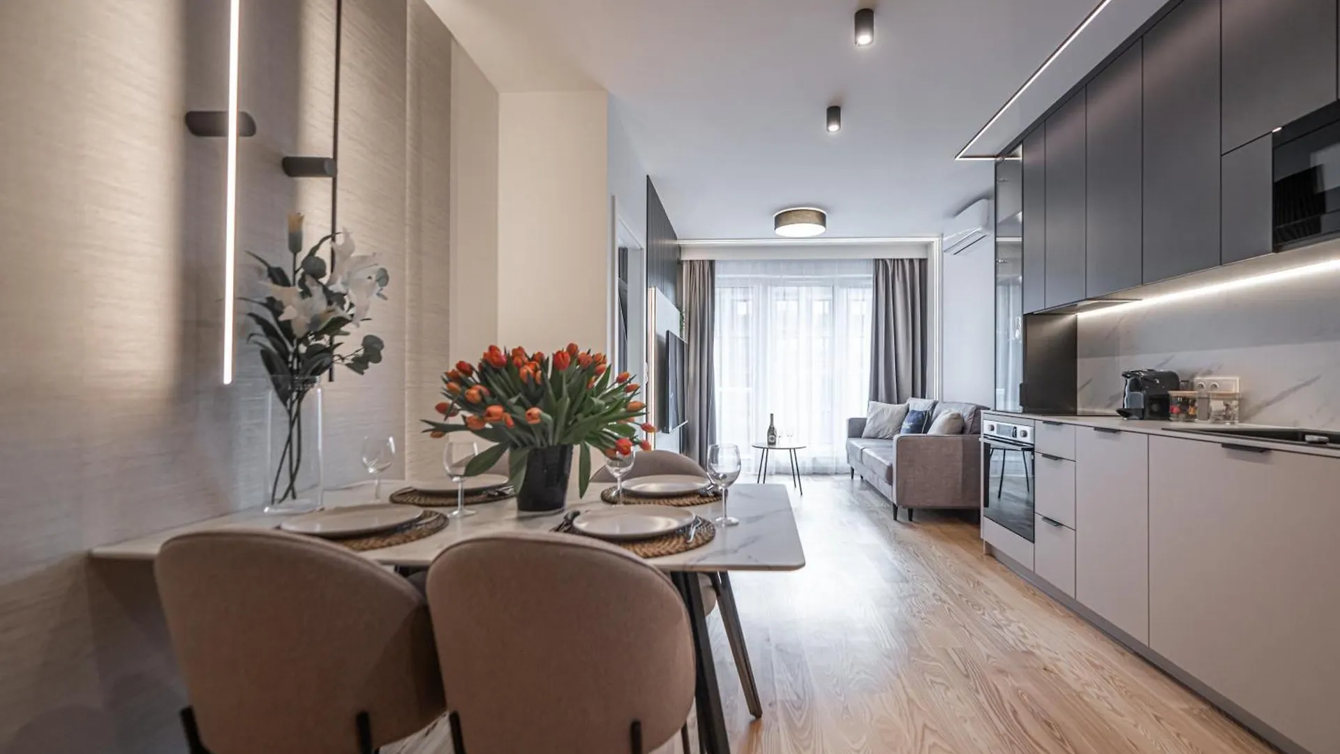 Apartamento Port Popowice -Darmowy Garaz I Rowery - Meldunki 24Na7 - Tramwajem 15 Min Do Rynku Breslavia
